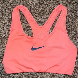 Nike Sports Bra, Women’s XS, Peach